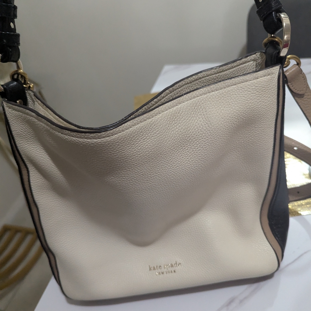 kate spade White and Black Women's Bag